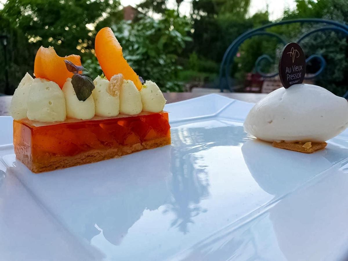 Auberge Du Lac, Sure Hotel Collection By Best Western Mesnil-Saint-Père 외부 사진