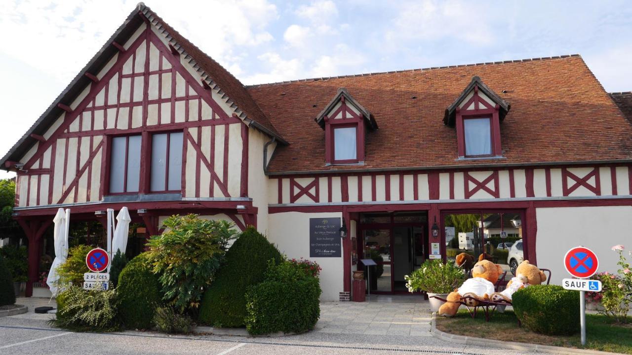 Auberge Du Lac, Sure Hotel Collection By Best Western Mesnil-Saint-Père 외부 사진