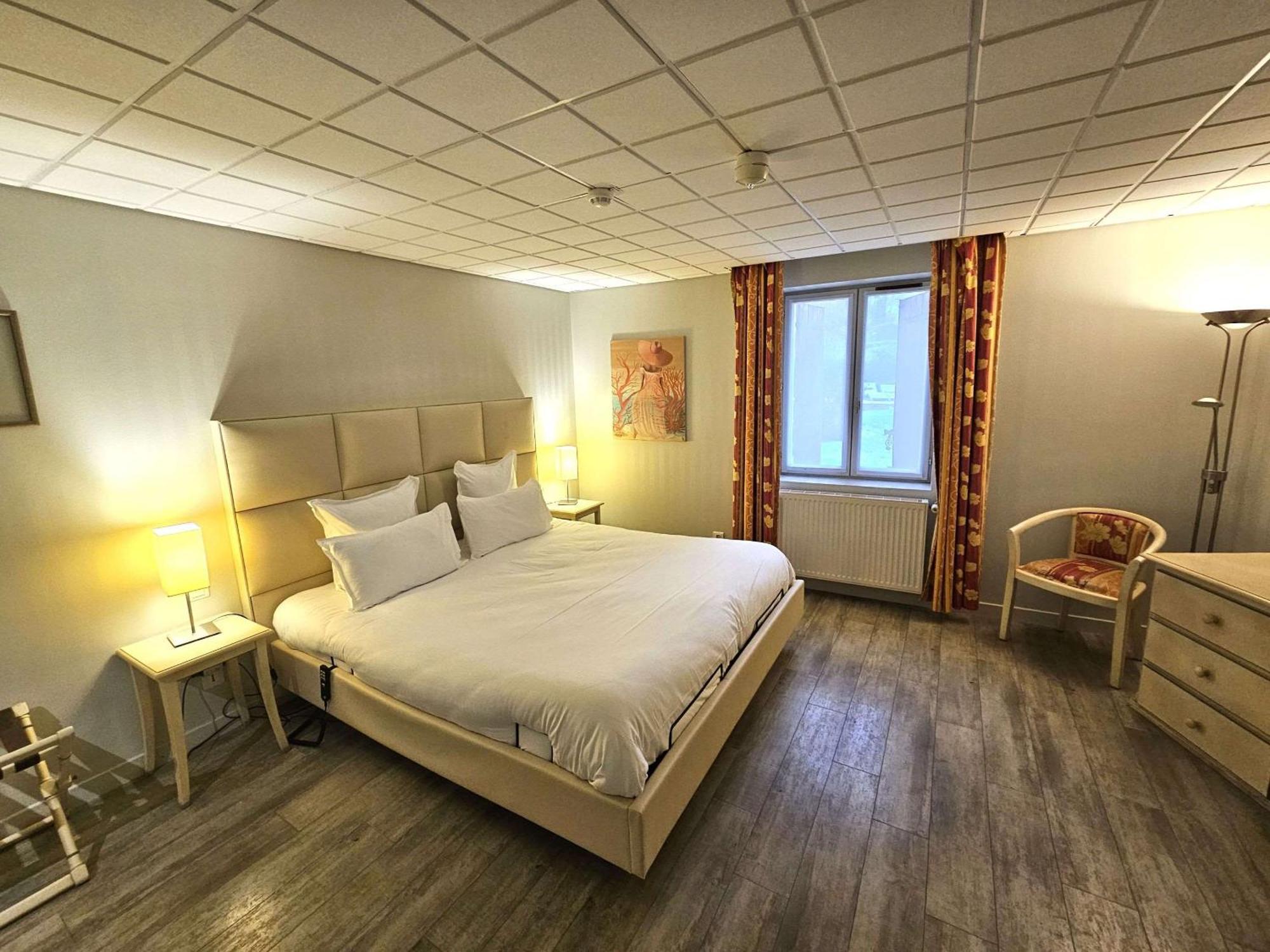 Auberge Du Lac, Sure Hotel Collection By Best Western Mesnil-Saint-Père 외부 사진