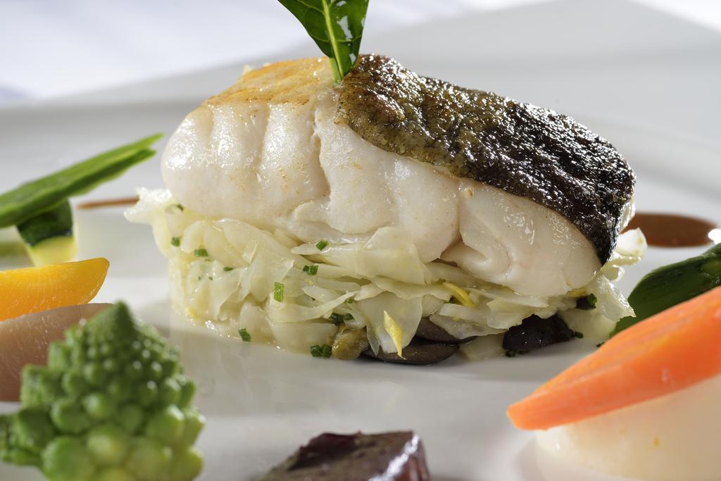 Auberge Du Lac, Sure Hotel Collection By Best Western Mesnil-Saint-Père 외부 사진